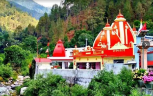 देहरादून: कैंची धाम में श्रद्धालुओं की संख्या पर लगेगी सीमा, भीड़ नियंत्रण के लिए पंजीकरण की तैयारी